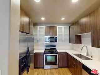1040 Glendon Ave #4177 - Photo 5 of 8