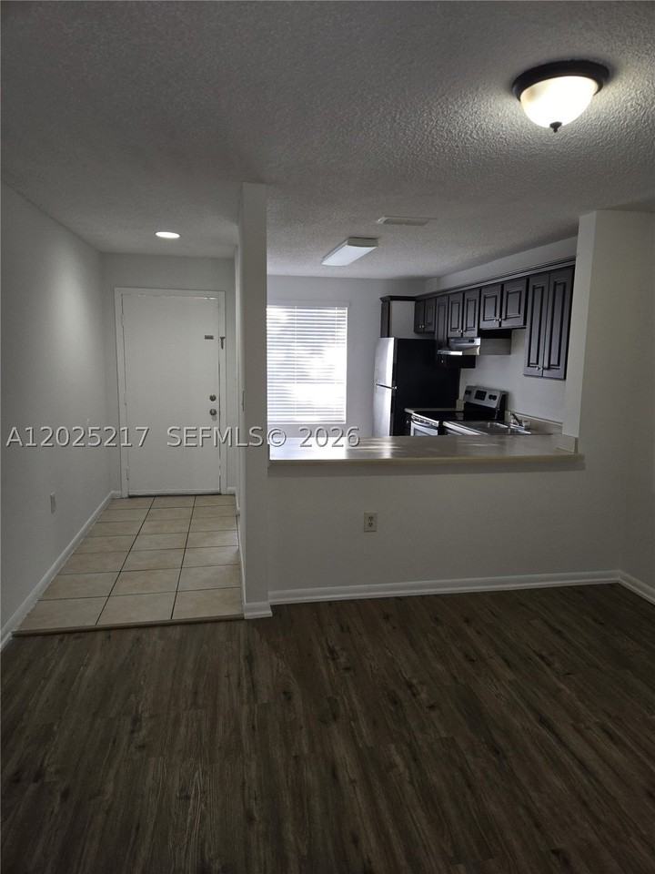 2240 Sw 81st Ave #2240 - Photo 4 of 19