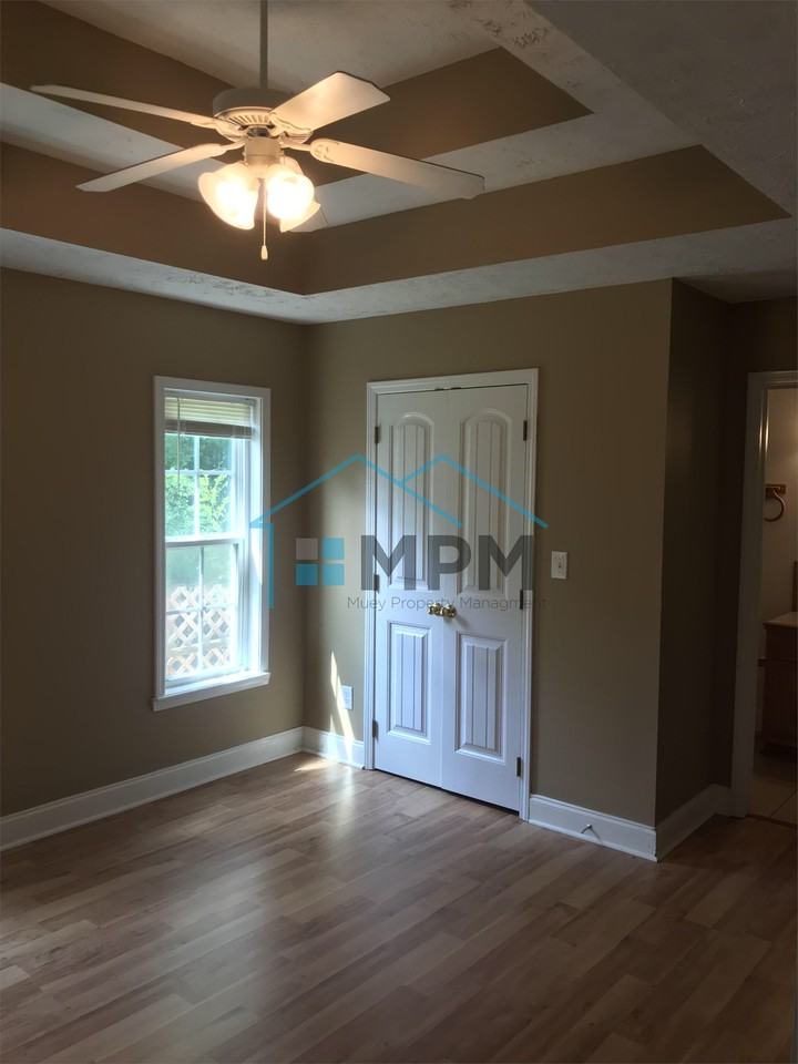 407 Good Hope Rd #1 - Photo 3 of 8