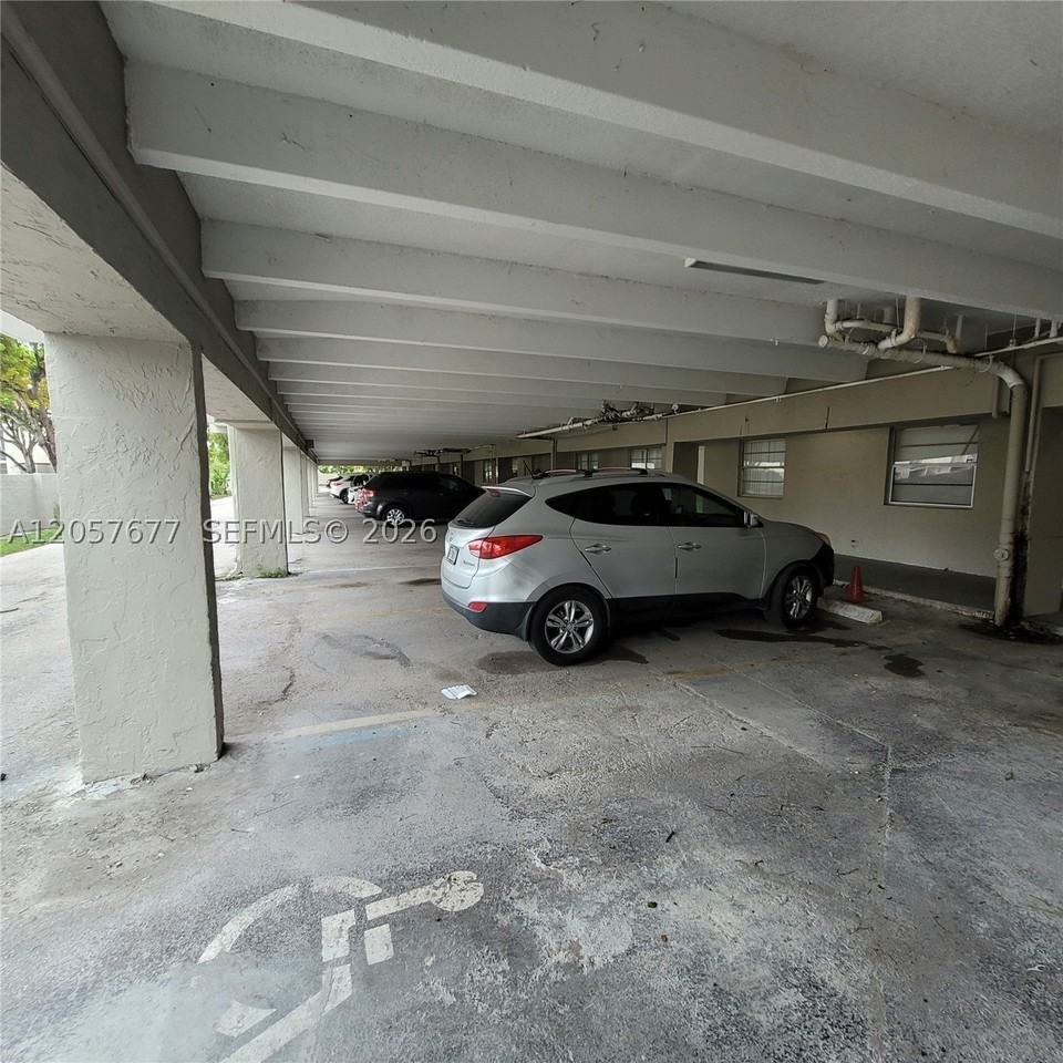 5100 Sw 41st St #319 - Photo 5 of 50