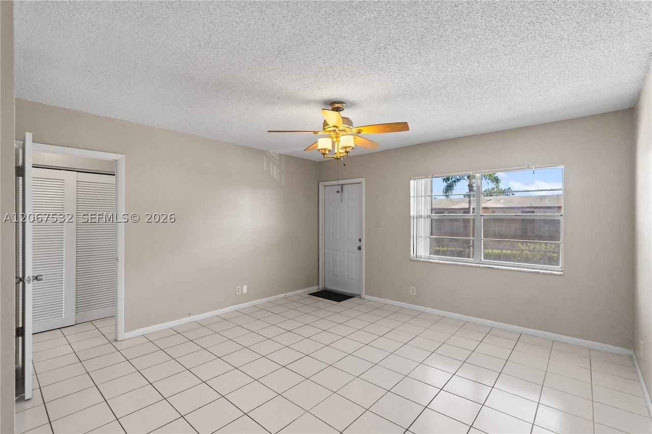 7305 Nw 5th Ct #204 - Photo 6 of 23