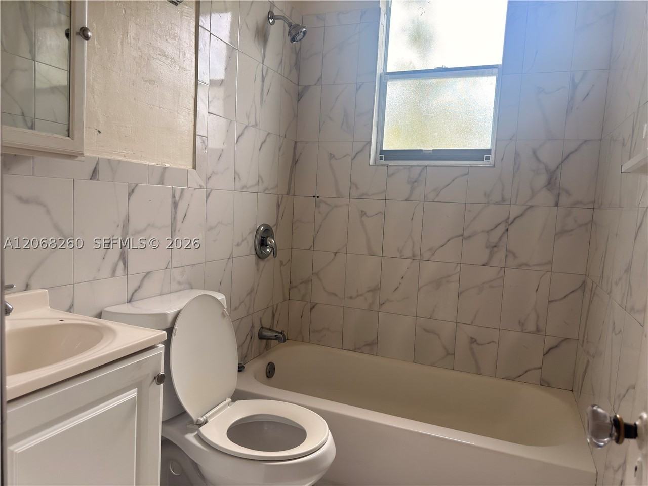 3364 Sw 2nd St #2 - Photo 6 of 8