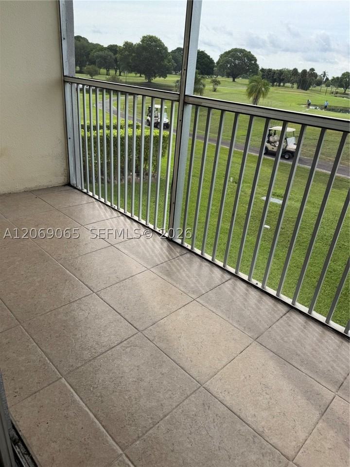 750 Sw 133rd Ter #403C - Photo 4 of 14