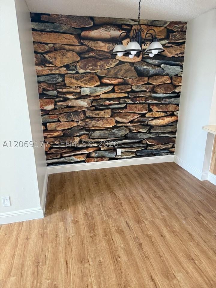 529 Shady Pine Way #B2 - Photo 3 of 10