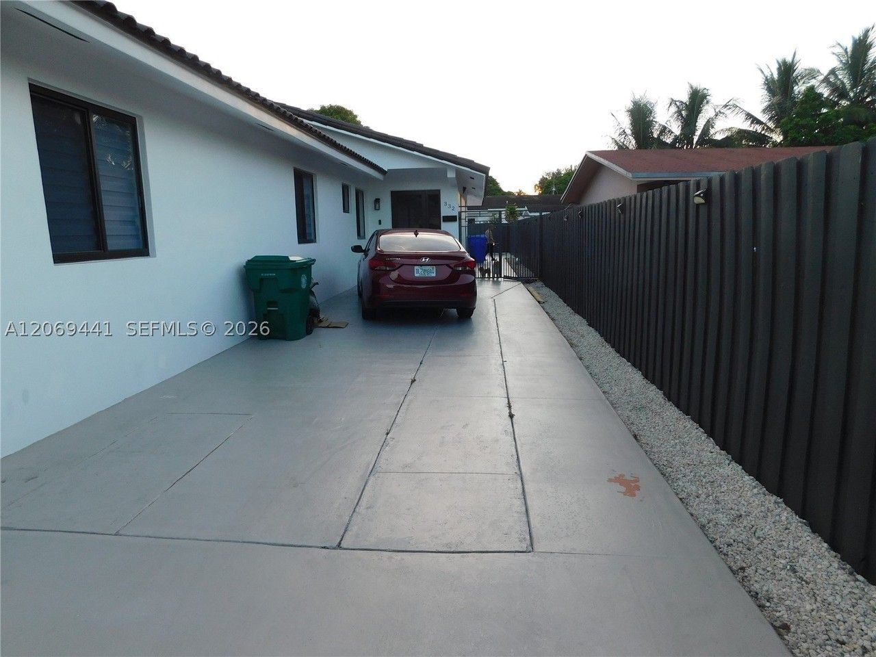 330 Nw 43rd Pl #332 - Photo 3 of 22