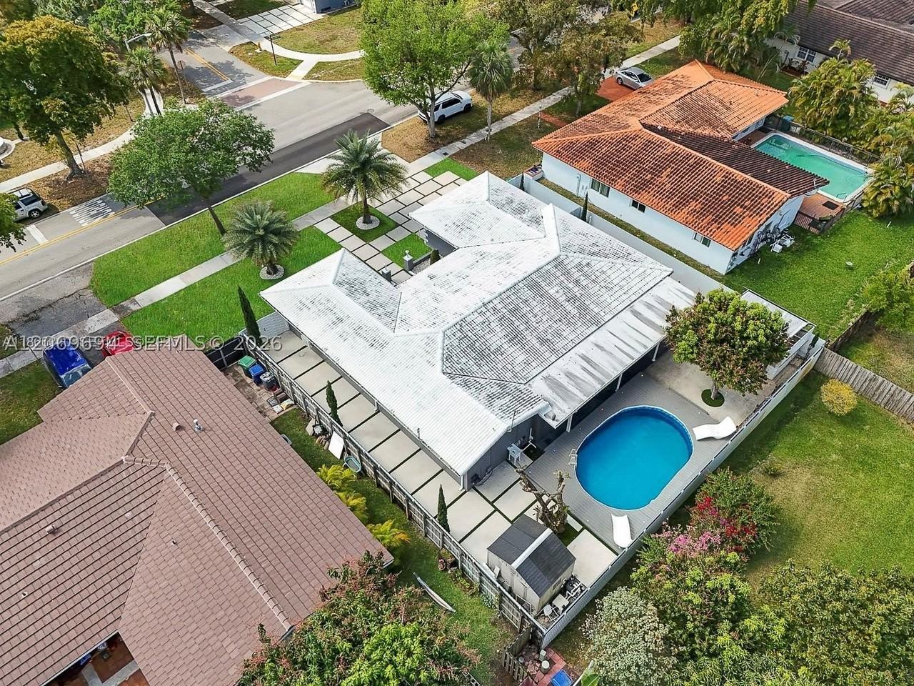 6951 Miami Lakeway S #0 - Photo 4 of 49