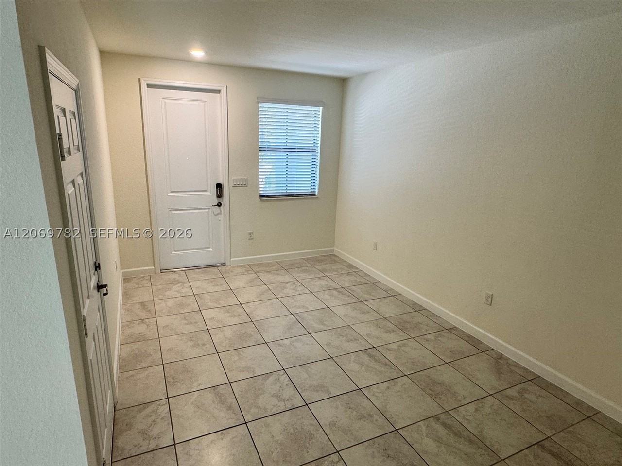 11424 Sw 252nd St - Photo 5 of 50