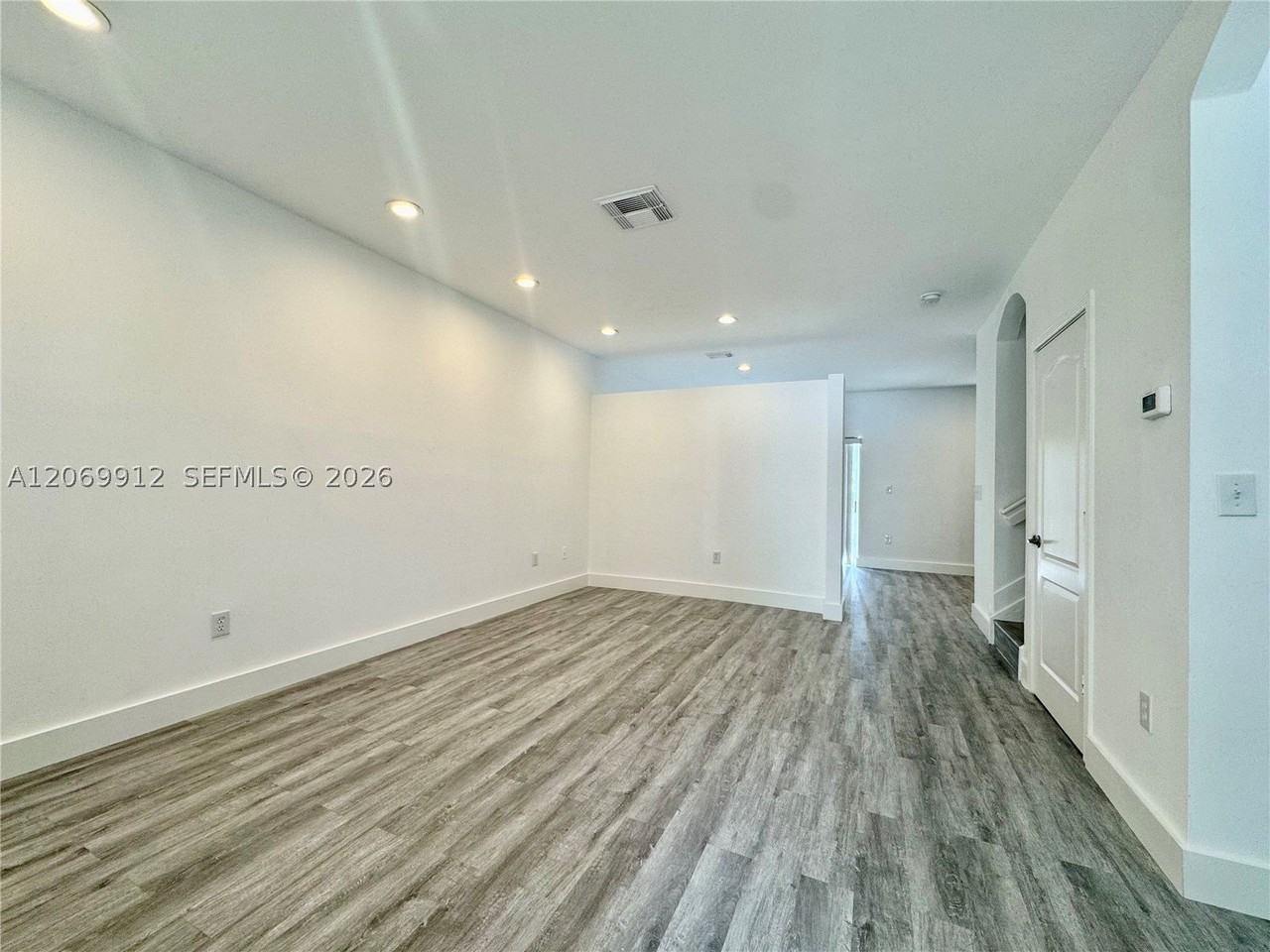 14333 Sw 125th Ct - Photo 4 of 18