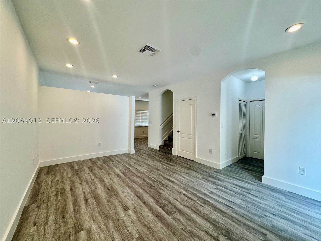 14333 Sw 125th Ct - Photo 5 of 18