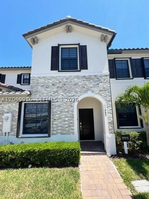 11889 Sw 245th Ter - Photo 2 of 40