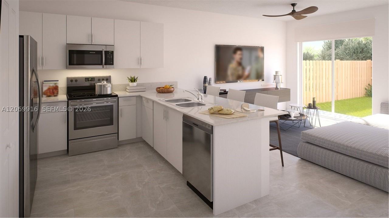 11889 Sw 245th Ter - Photo 6 of 40