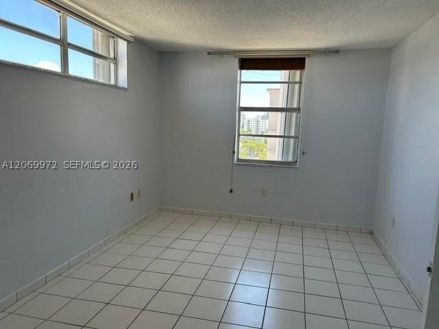 1331 Lincoln Rd #905 - Photo 7 of 14