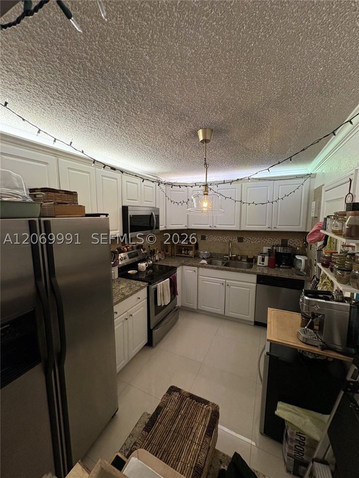 111 Golden Isles Dr #F2 - Photo 5 of 23