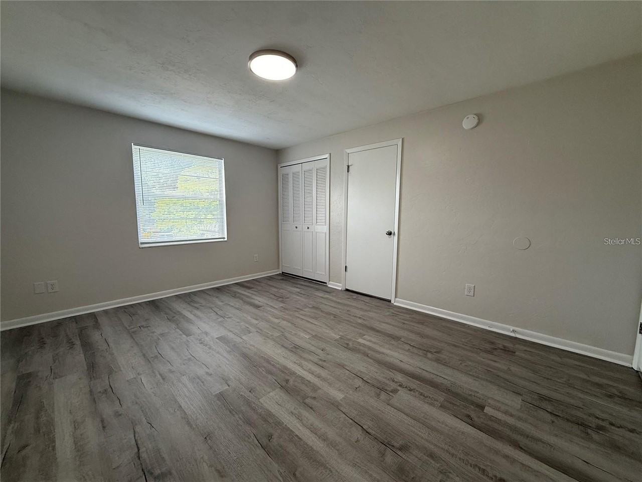 6030 Sw 12th Pl #2 - Photo 5 of 7