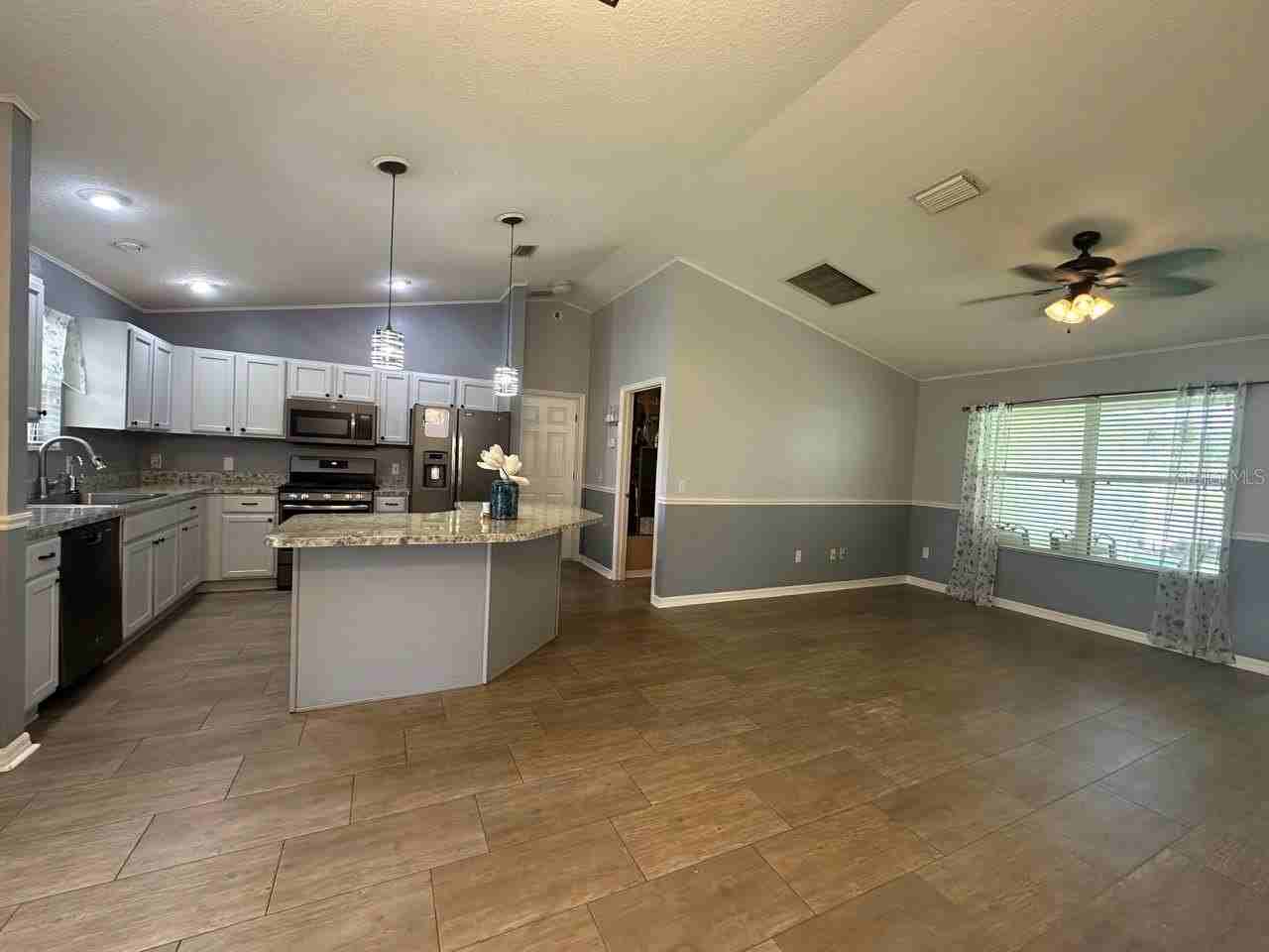 104 Cherry Blossom Ln - Photo 3 of 26