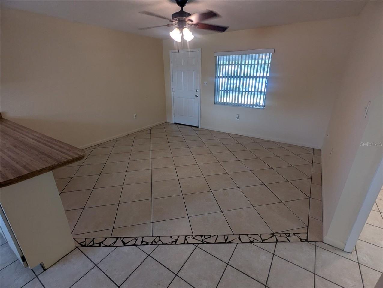 824 N Saint Clair Abrams Ave - Photo 4 of 24