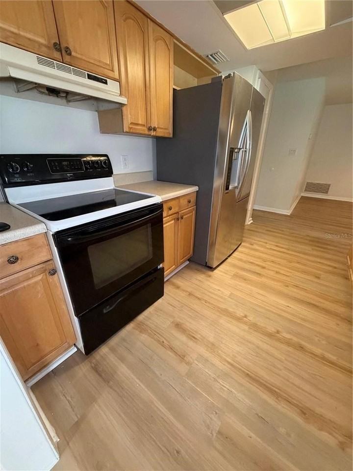 3024 Blown Feather Ln - Photo 6 of 13