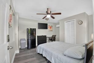 W Farwell Dr - Photo 1 of 1