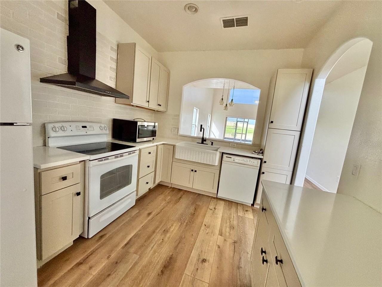 13229 Canna Lily Dr - Photo 3 of 17