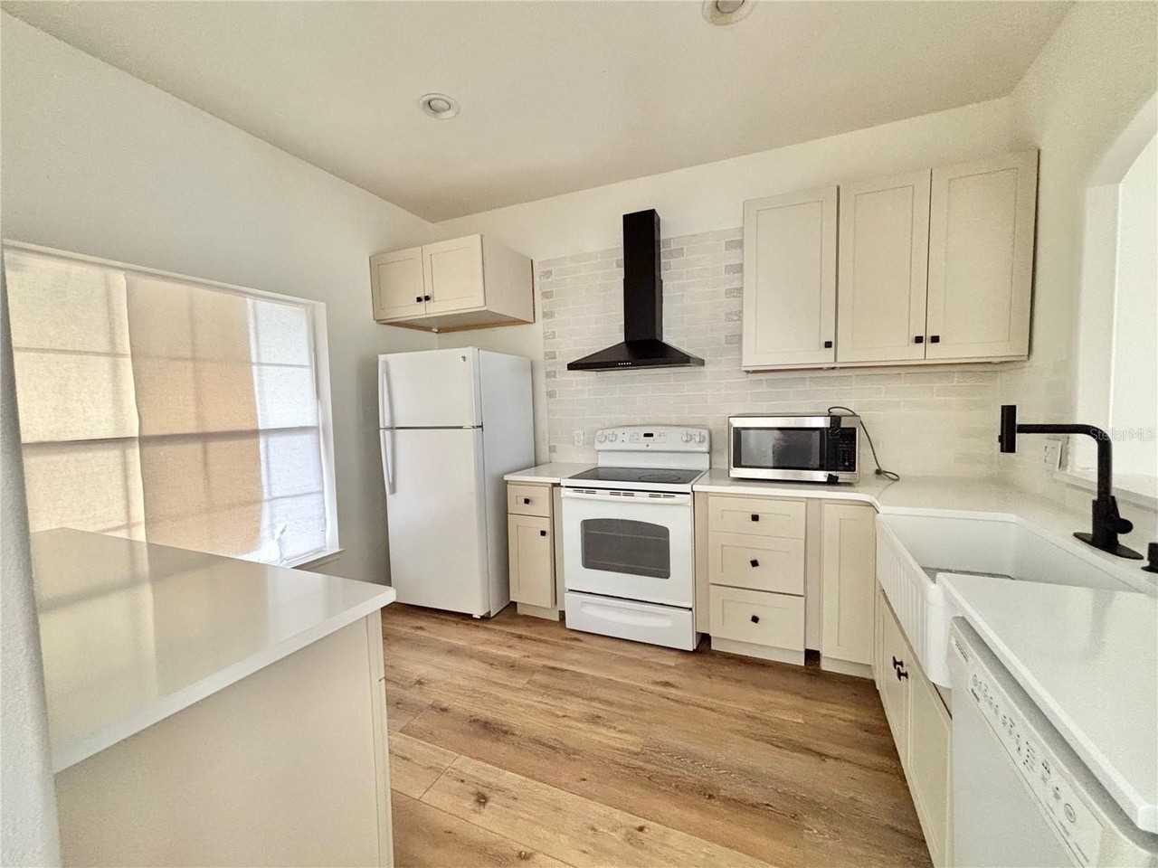 13229 Canna Lily Dr - Photo 4 of 17