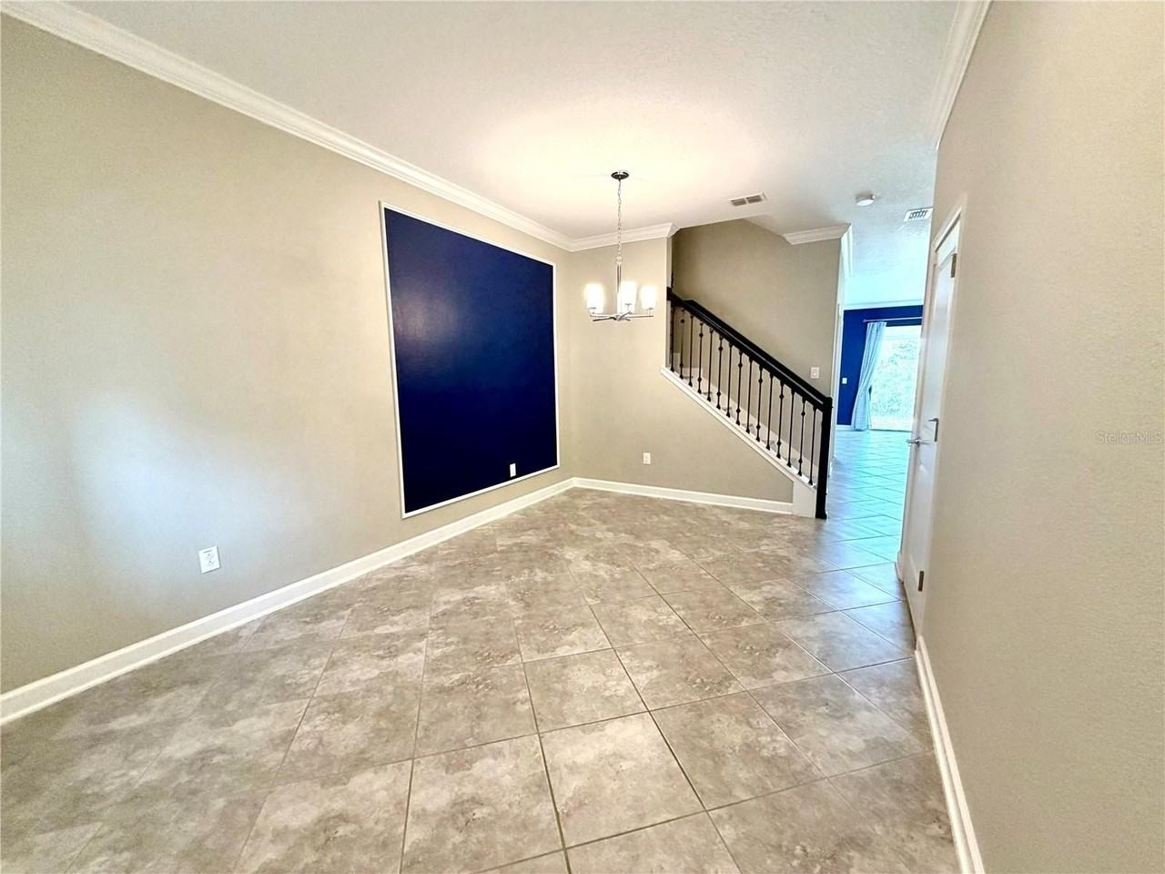 1344 Royal St George Blvd - Photo 4 of 27