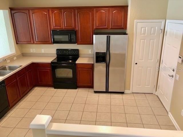 953 Rock Harbor Ave - Photo 7 of 50