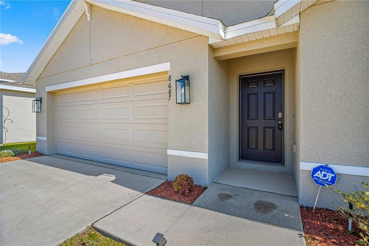 8687 Sw 49th Ter - Photo 4 of 26