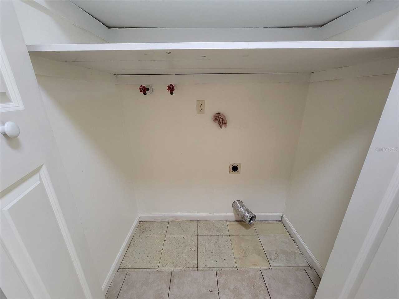 14297 Sw 39th Ter - Photo 4 of 8