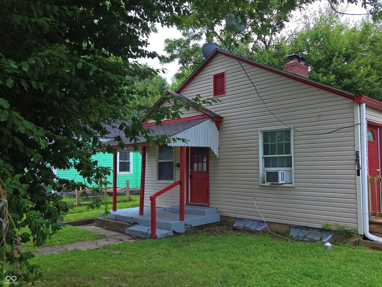 3754 Baltimore Ave - Photo 3 of 16