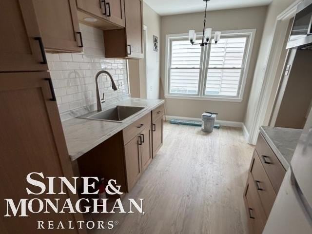 1555 Anita Ave - Photo 4 of 7