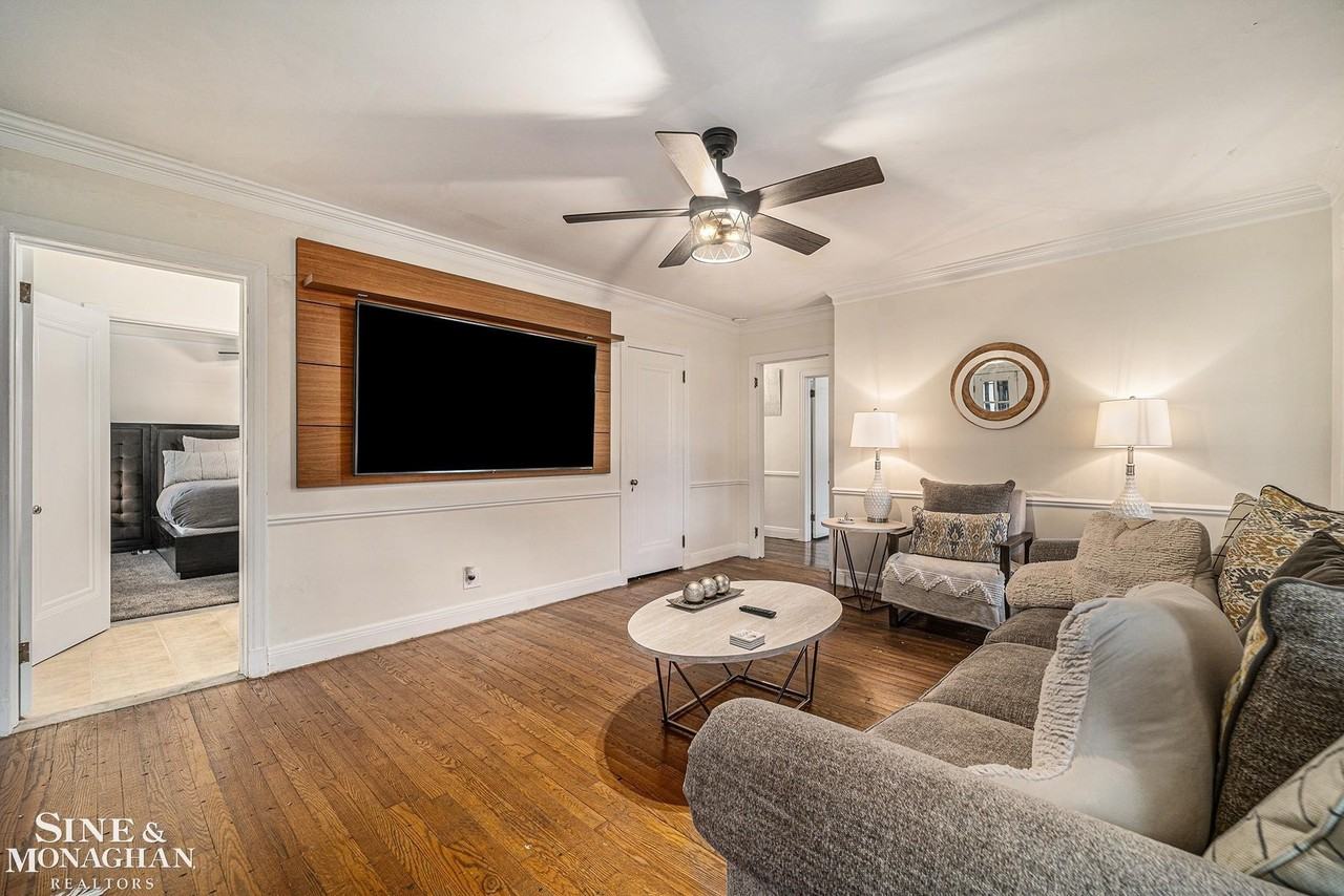 720 Trombley Rd #2ndFLUNIT - Photo 7 of 32