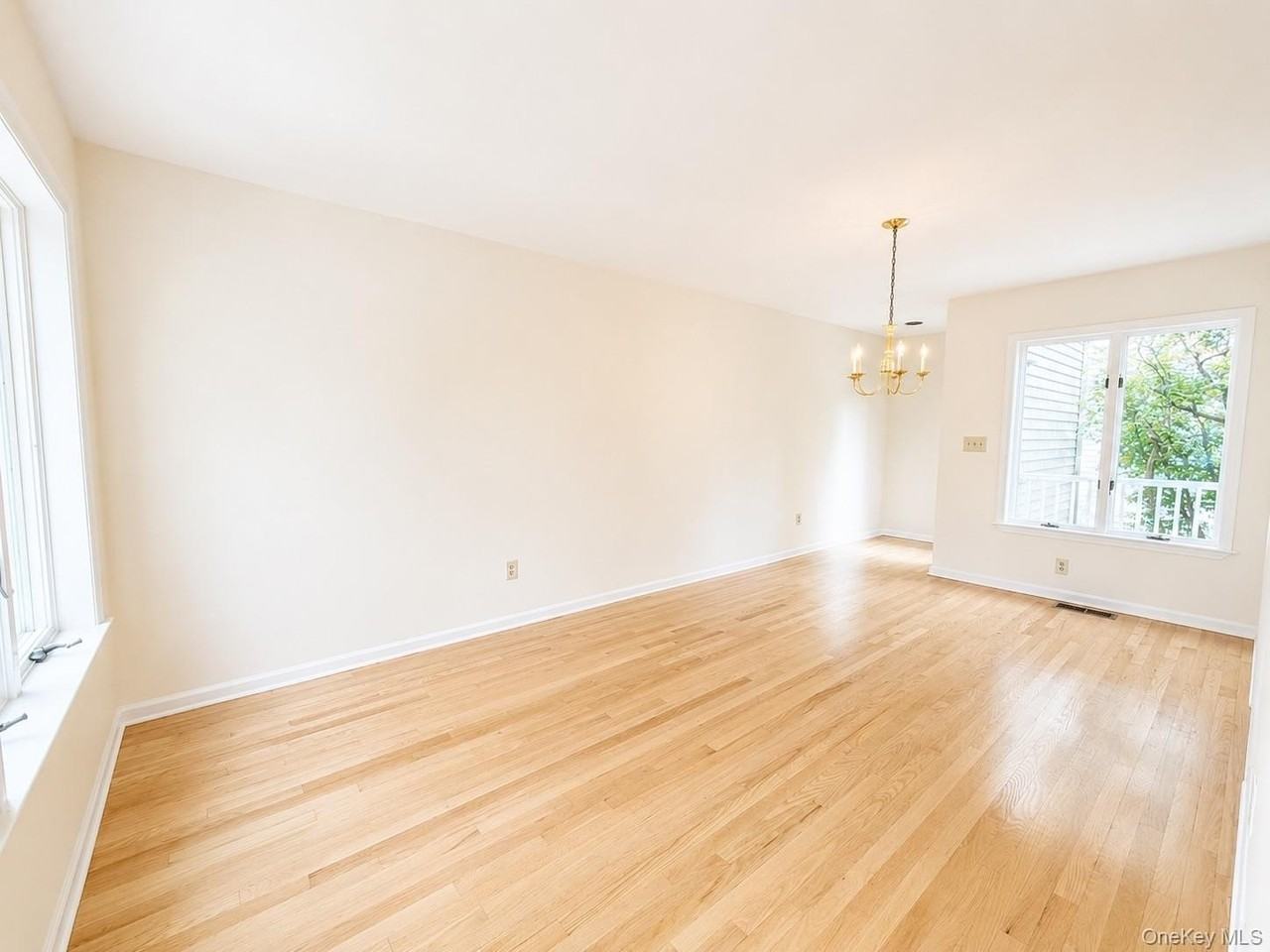 6 Cornell Pl - Photo 7 of 21