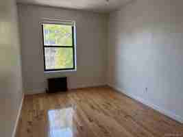 featured image of 906 Gerard Ave #3B