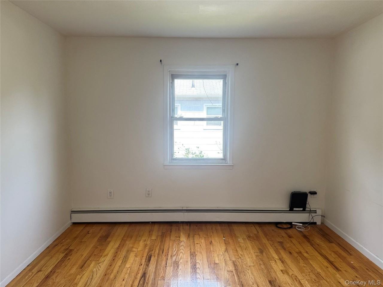 327 Broadway #2 - Photo 6 of 7