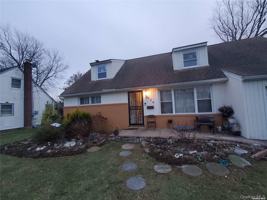 featured image of 774 Fall Ave #2