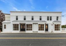 1431 Old Northern Blvd #5 - Photo 1 of 1