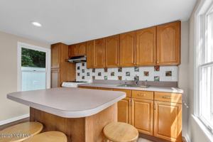 featured image of 18 Maple Ave #B