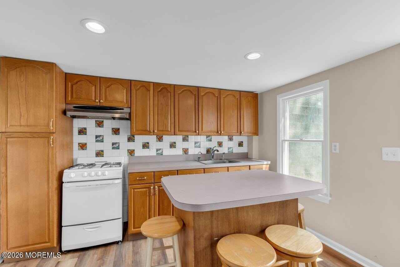 18 Maple Ave #B - Photo 2 of 12