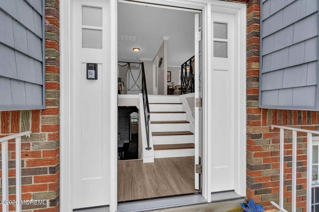 39 Green Island Rd - Photo 5 of 47