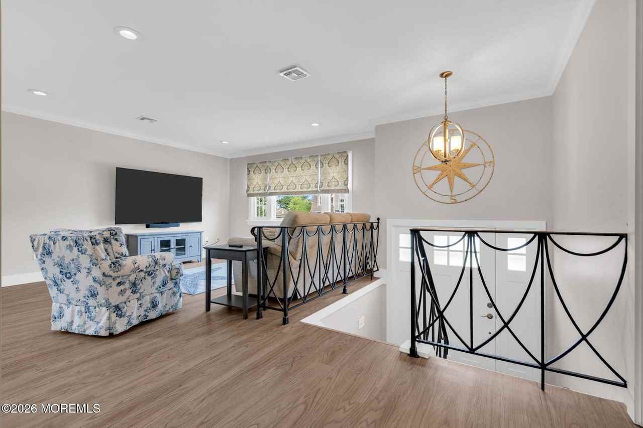 39 Green Island Rd - Photo 7 of 47