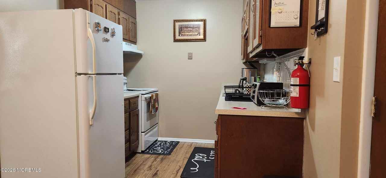 1034B Aberdeen Dr - Photo 5 of 8