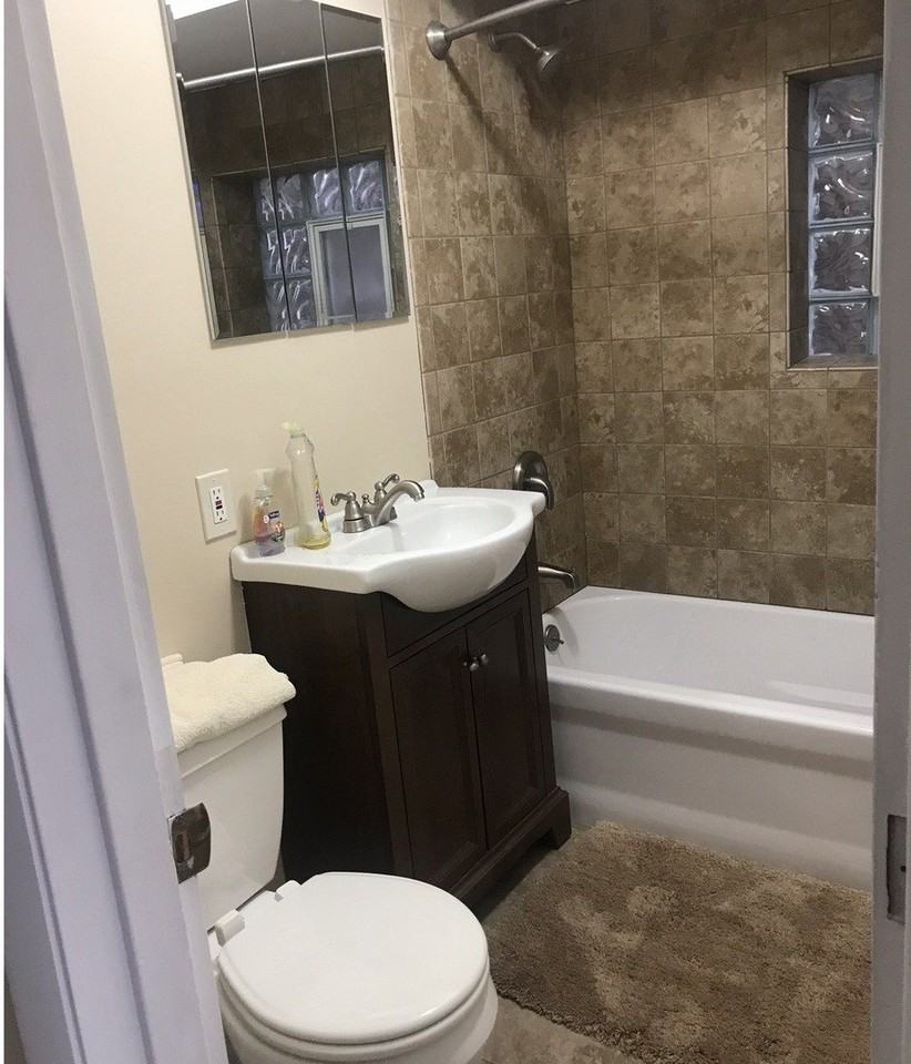 1217 W Grand Ave #G - Photo 4 of 11