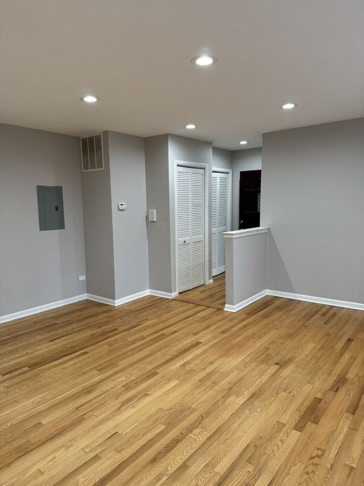 2121 Saint Johns Ave #8 - Photo 2 of 12