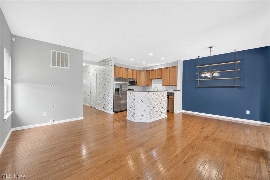 119 River Rock Way - Photo 4 of 34