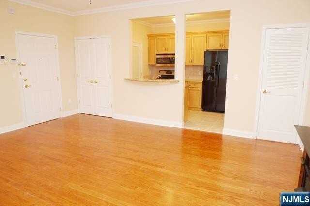 22 Hemlock Ln #22 - Photo 5 of 12
