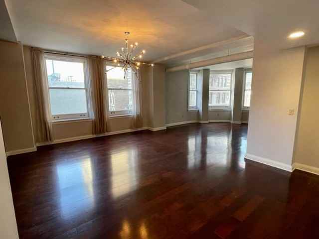 306 4th Ave #302 - Photo 3 of 15