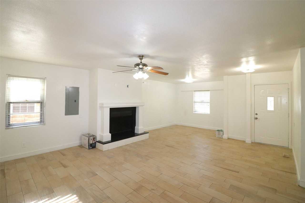 4106 Timberline Dr - Photo 6 of 29