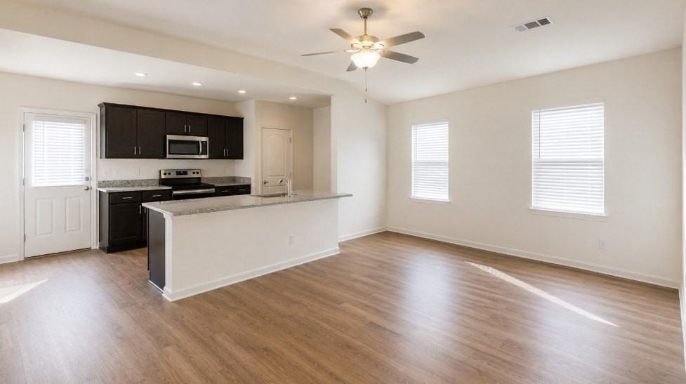 10805 Copper Hills Ln - Photo 3 of 5