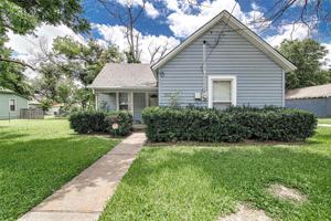 featured image of 507 W Heard St