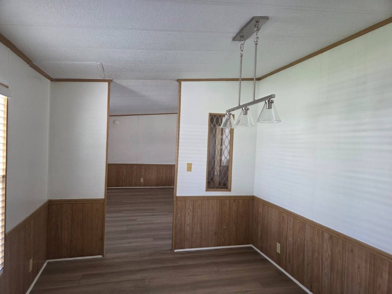 4122 Topaz St - Photo 5 of 20